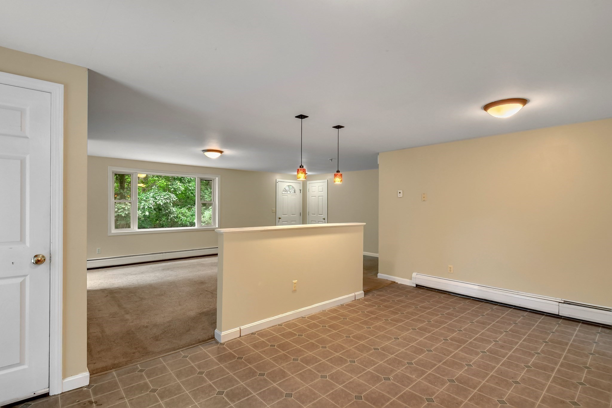 125 Drew Blvd Property Photo 8