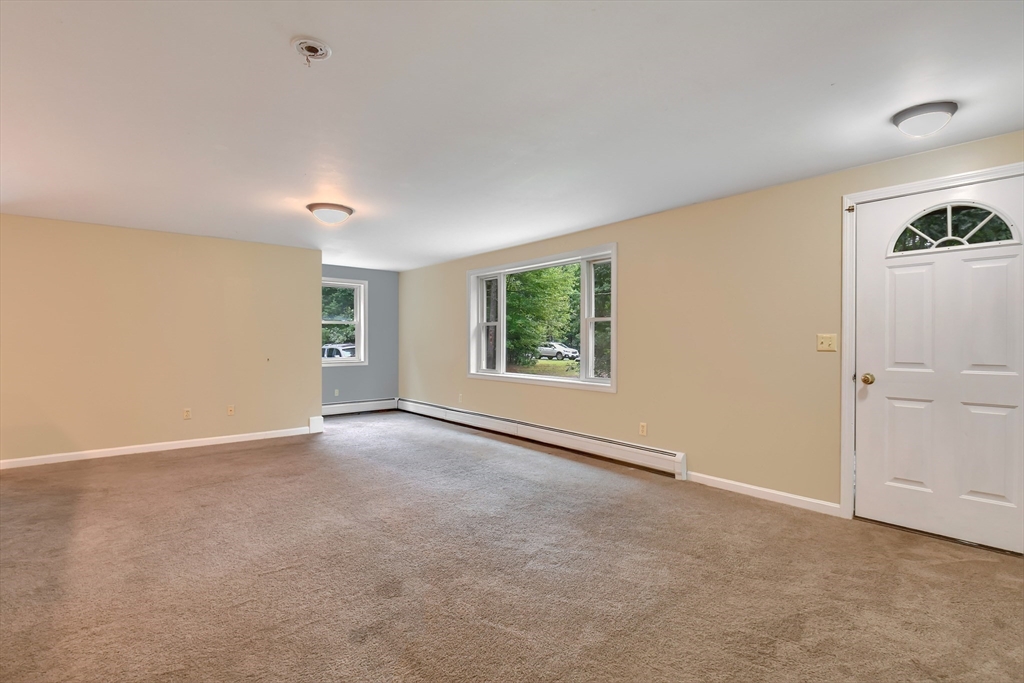 125 Drew Blvd Property Photo 10