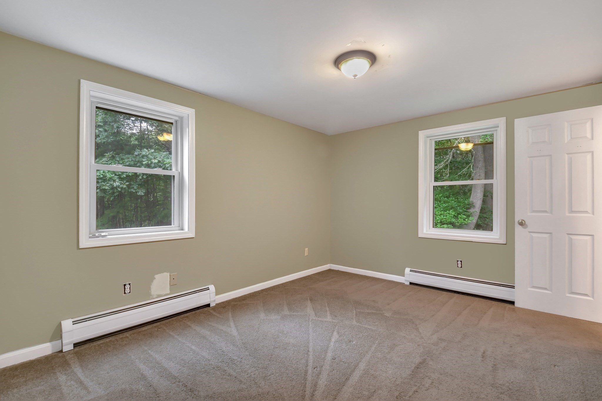 125 Drew Blvd Property Photo 12