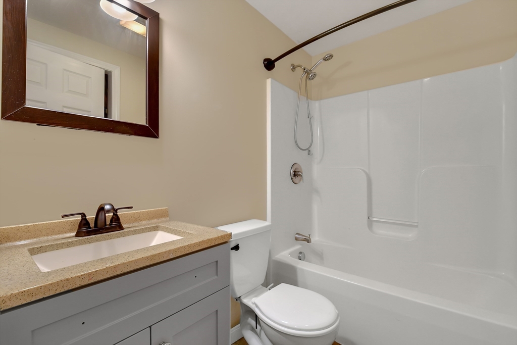 125 Drew Blvd Property Photo 20