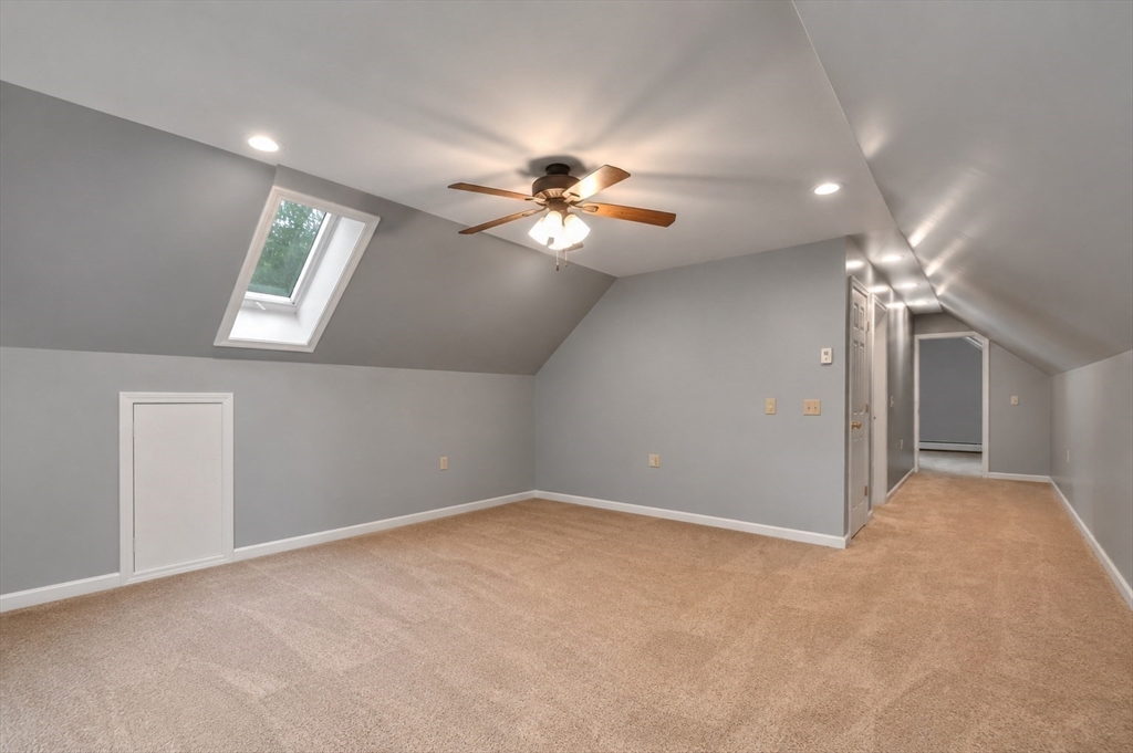 125 Drew Blvd Property Photo 21