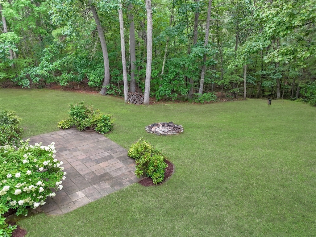 125 Drew Blvd Property Photo 38