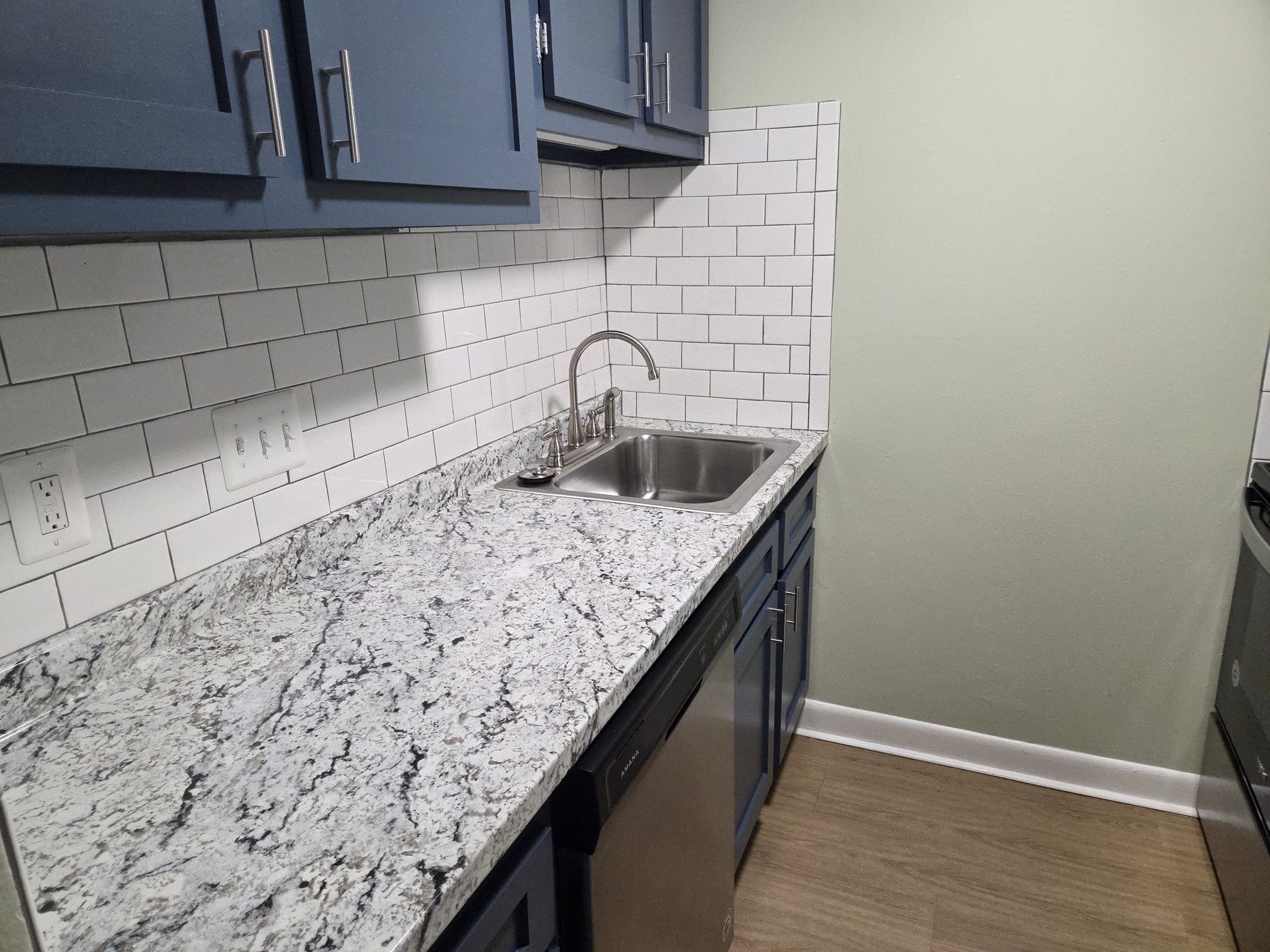 368 Lincoln # 9 Property Photo 1