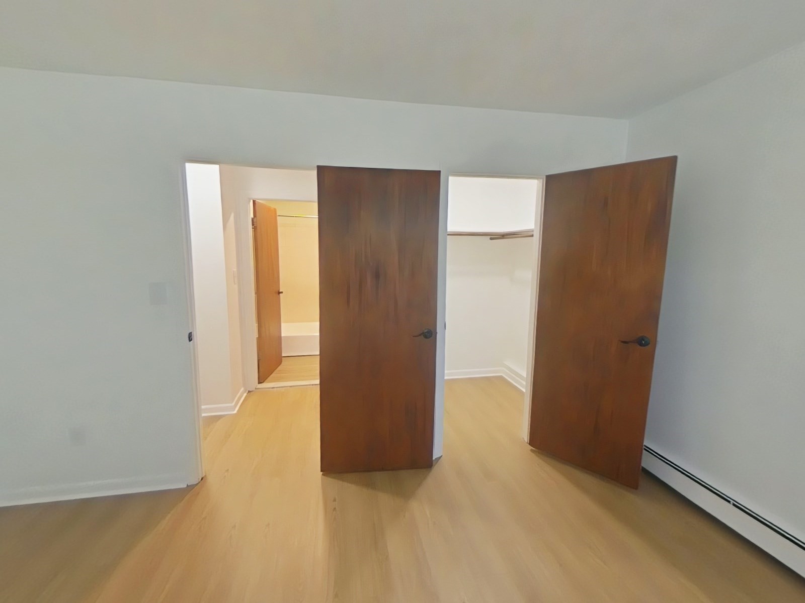 368 Lincoln # 9 Property Photo 4