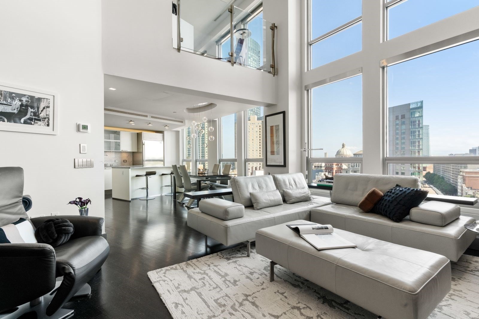 360 Newbury Street # 805 Property Photo 1