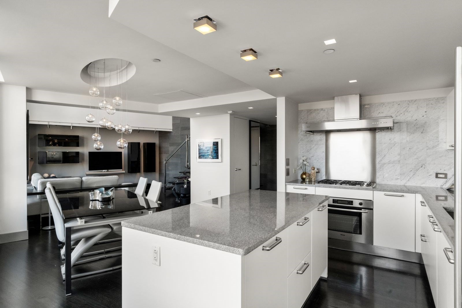 360 Newbury Street # 805 Property Photo 7