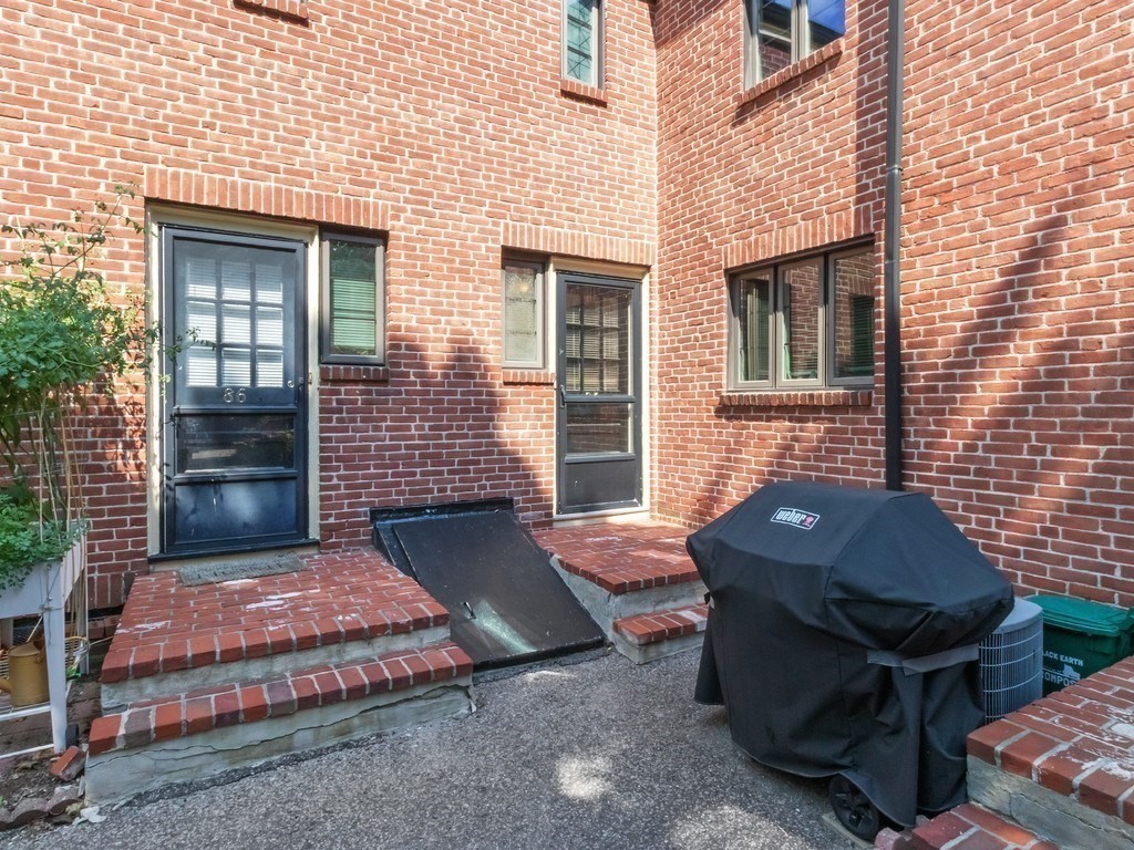 84 Duff Street # 84 Property Photo 31