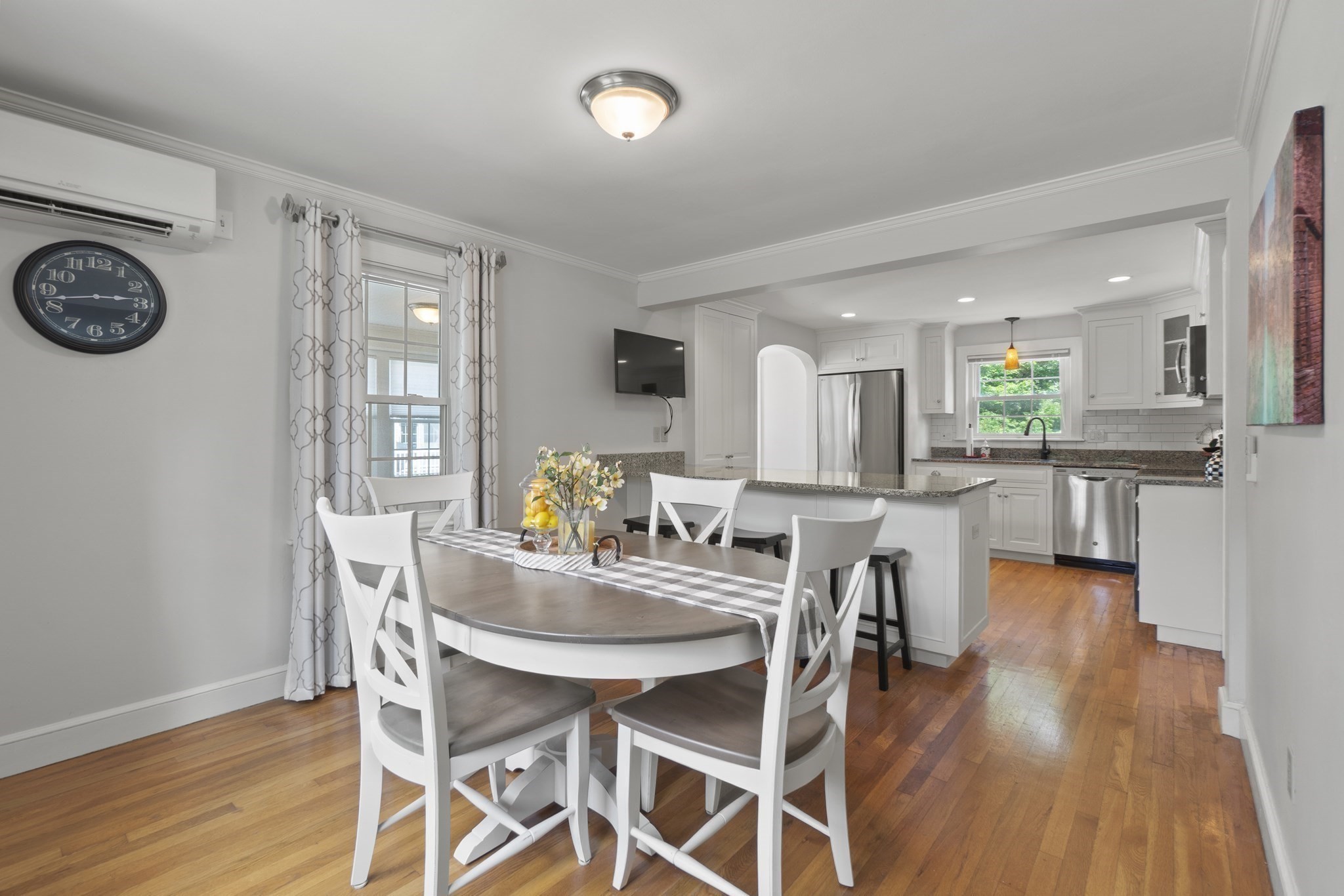 277 Vernon Street Property Photo 8