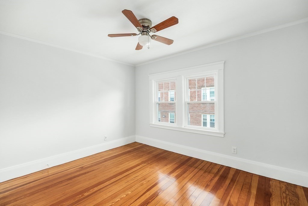 37 Richardson Ave # 3702 Property Photo 17