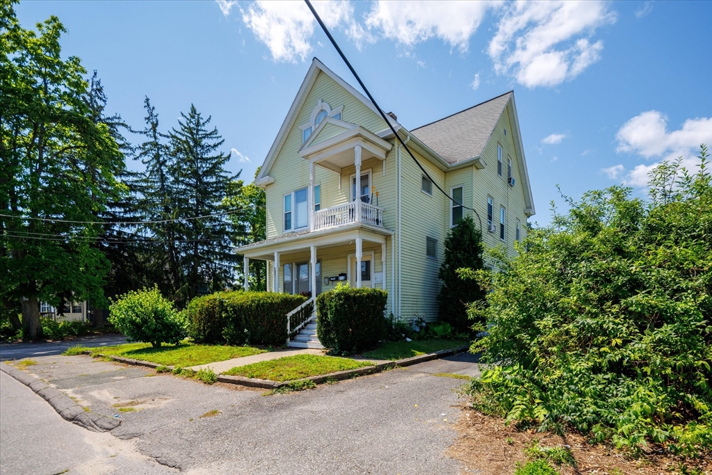 17 Rockdale St Property Photo 1