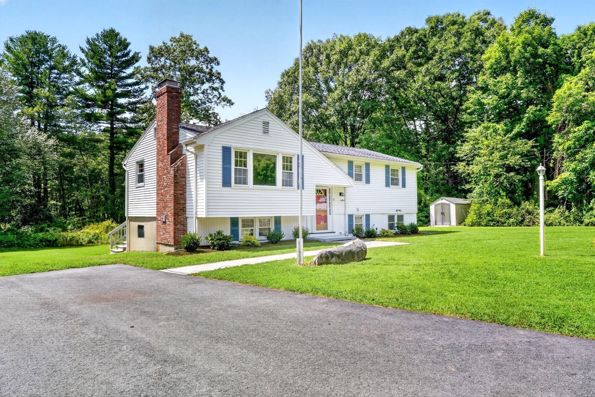 11 Appletree Lane Property Photo 31