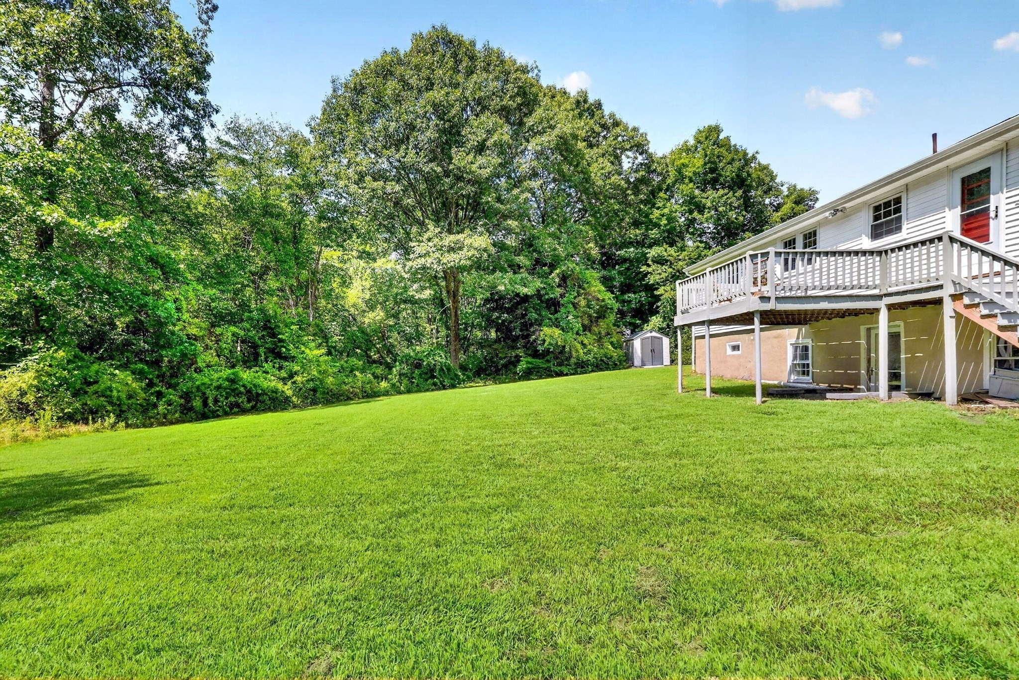11 Appletree Lane Property Photo 32