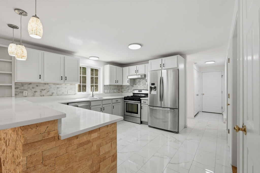 700 Main.st Property Photo 3