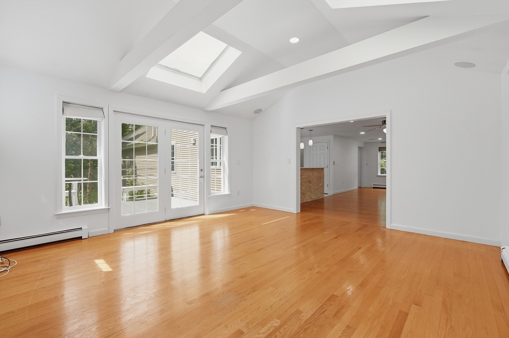 700 Main.st Property Photo 12