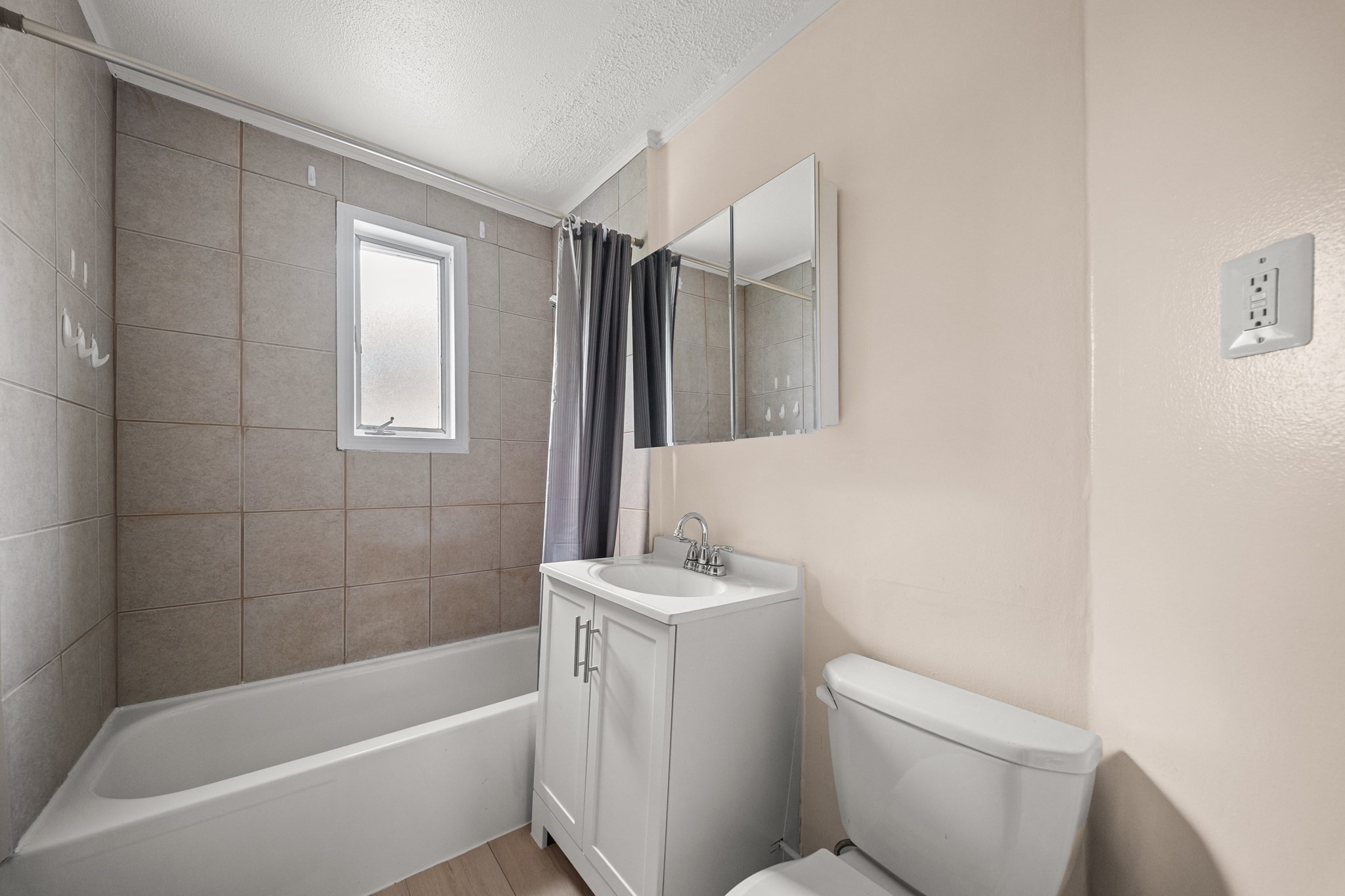 15 Shirley Street Property Photo 13