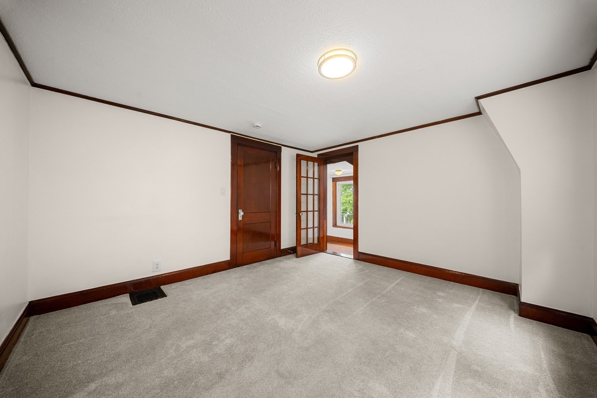 15 Shirley Street Property Photo 18