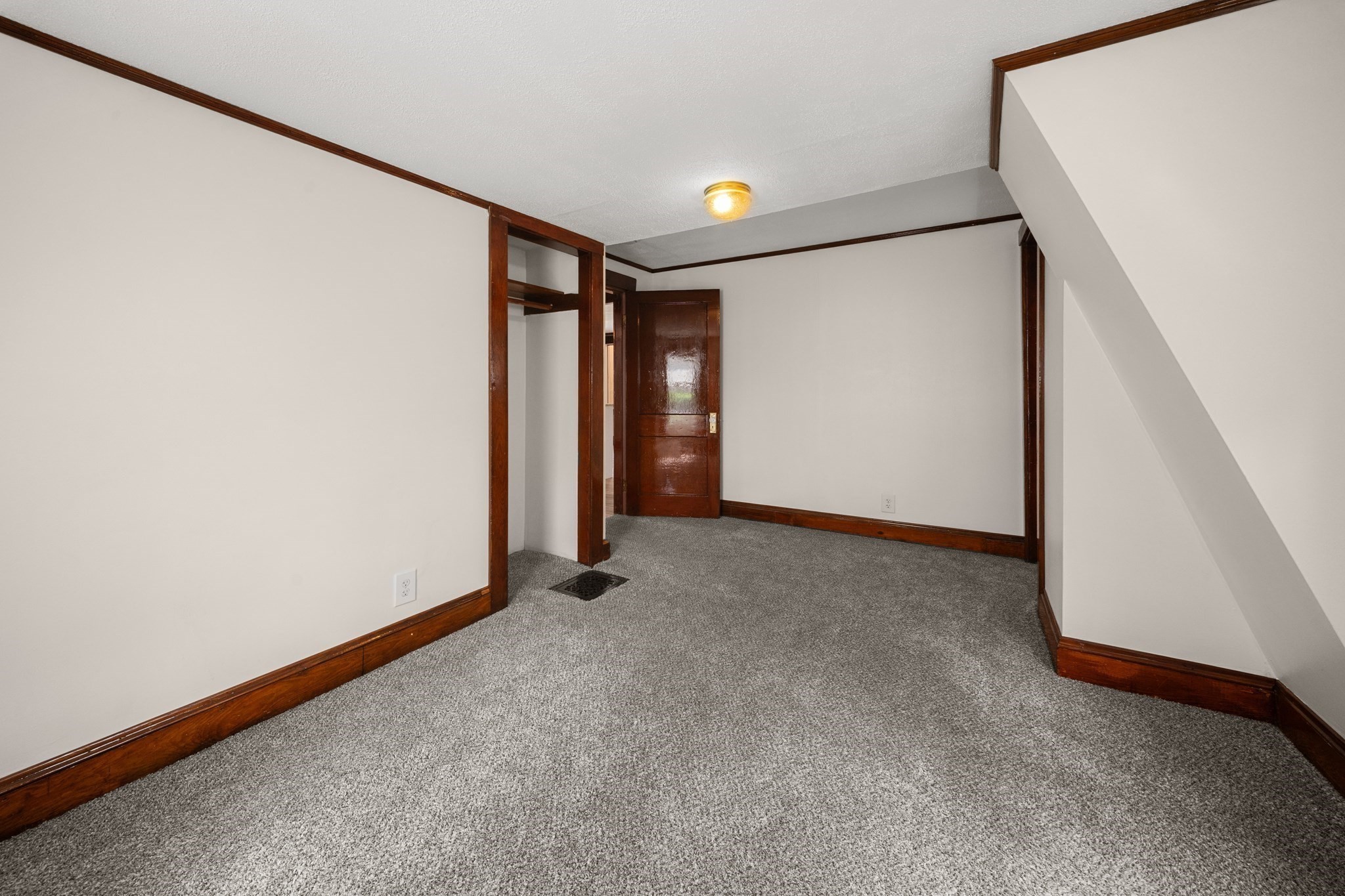15 Shirley Street Property Photo 26