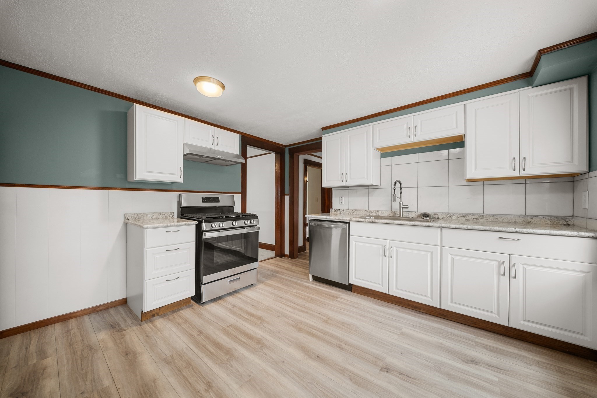 15 Shirley Street Property Photo 28