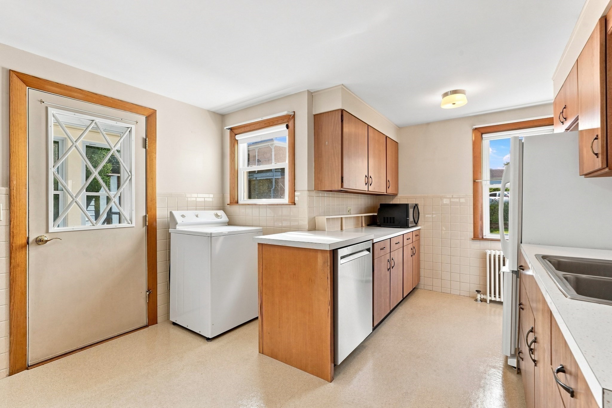 11 Newton Street Property Photo 9