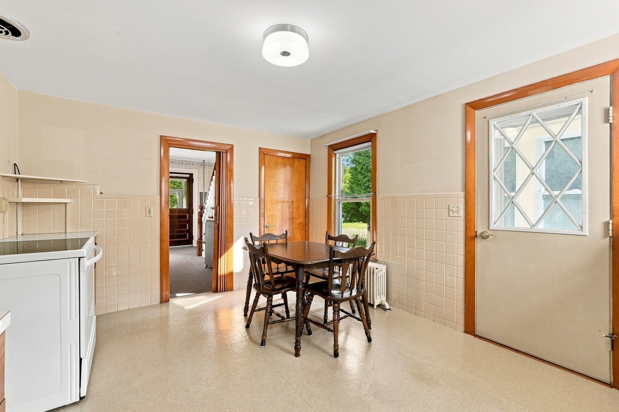 11 Newton Street Property Photo 10