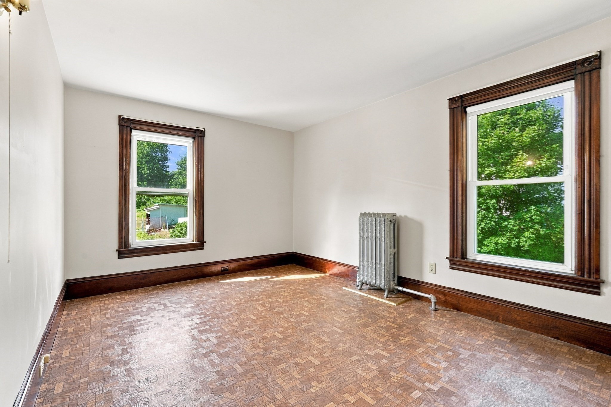 11 Newton Street Property Photo 17