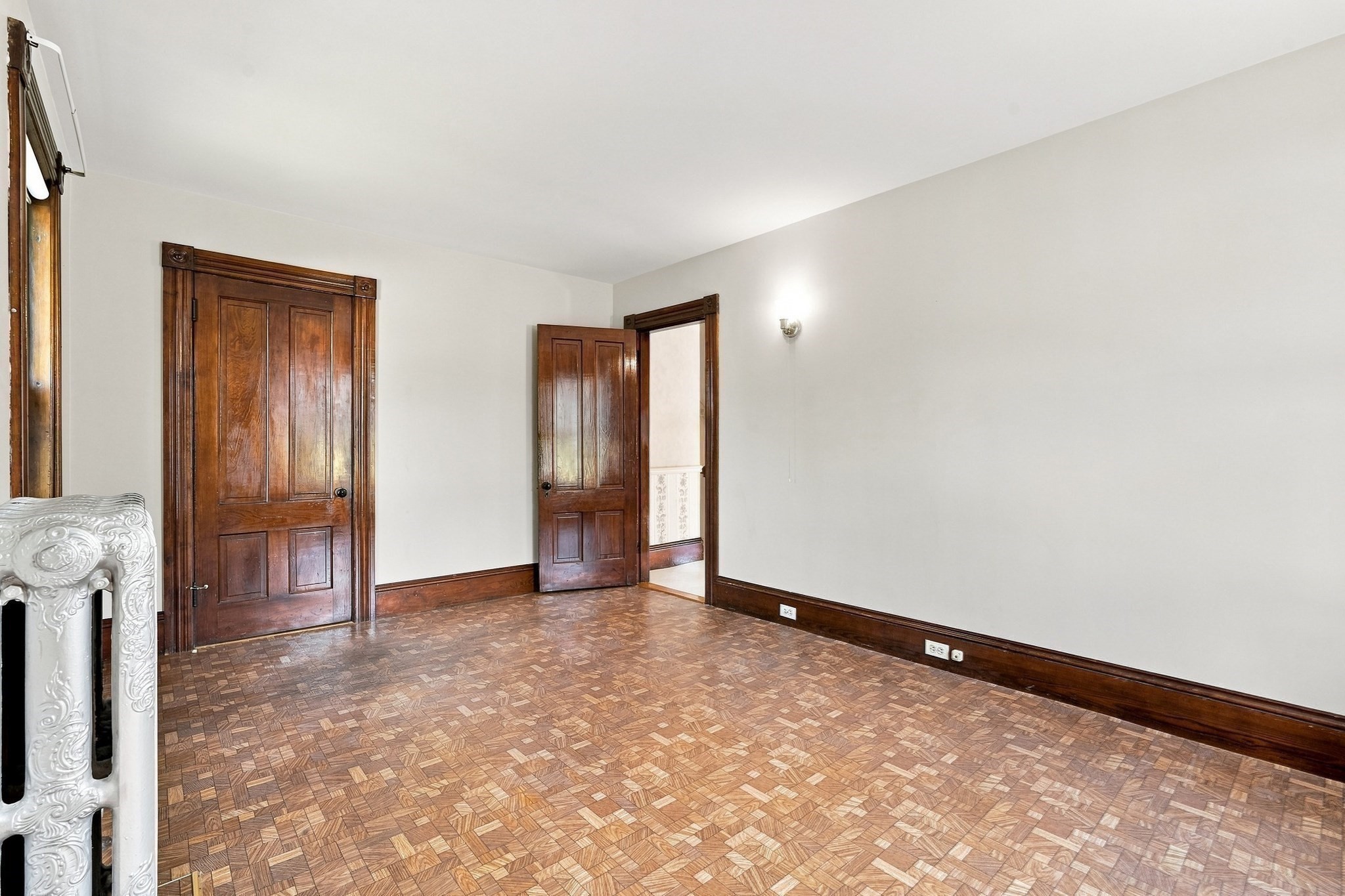 11 Newton Street Property Photo 18