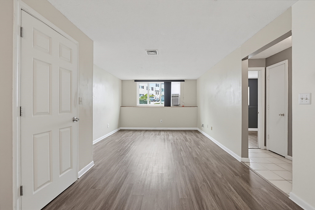 5455 N Main St # 11a Property Photo 13