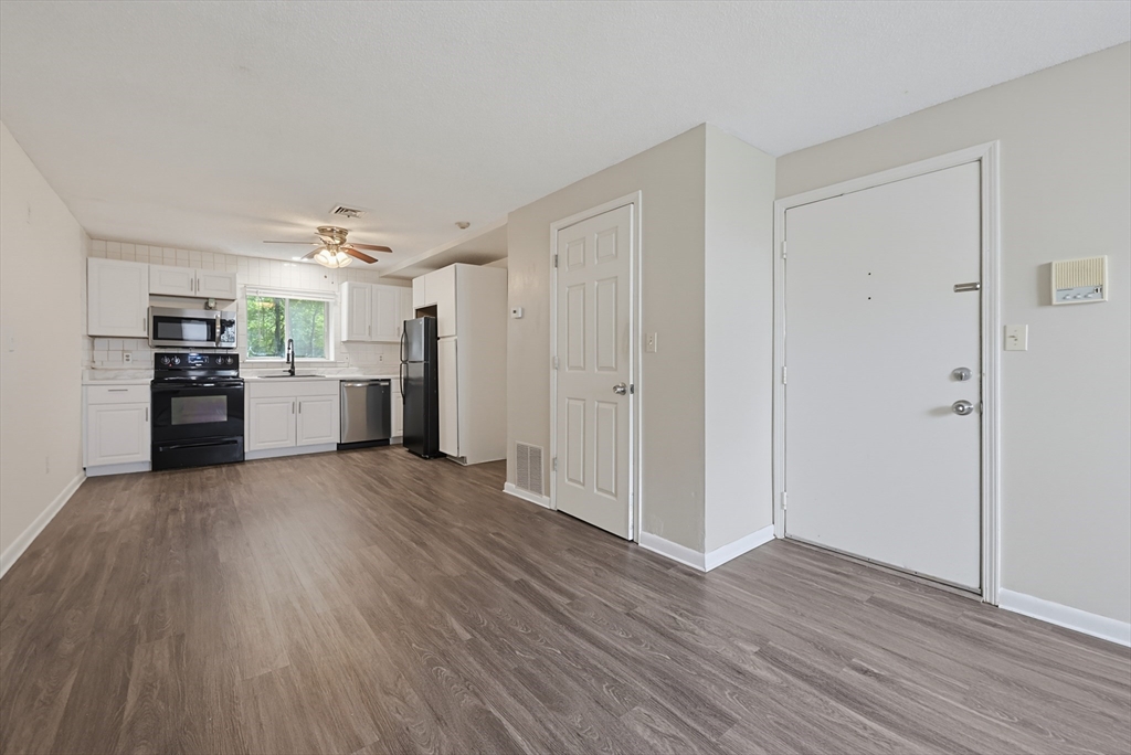 5455 N Main St # 11a Property Photo 17