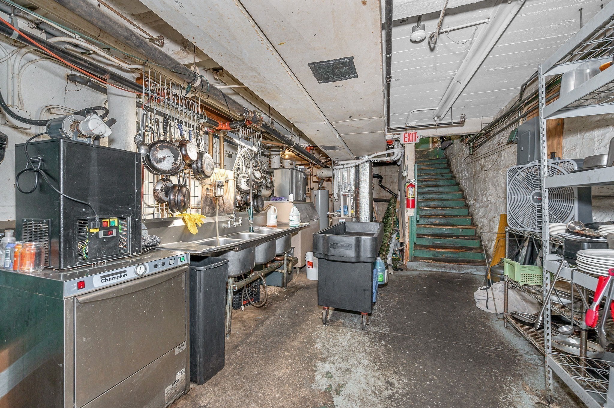 197 Market St Property Photo 15