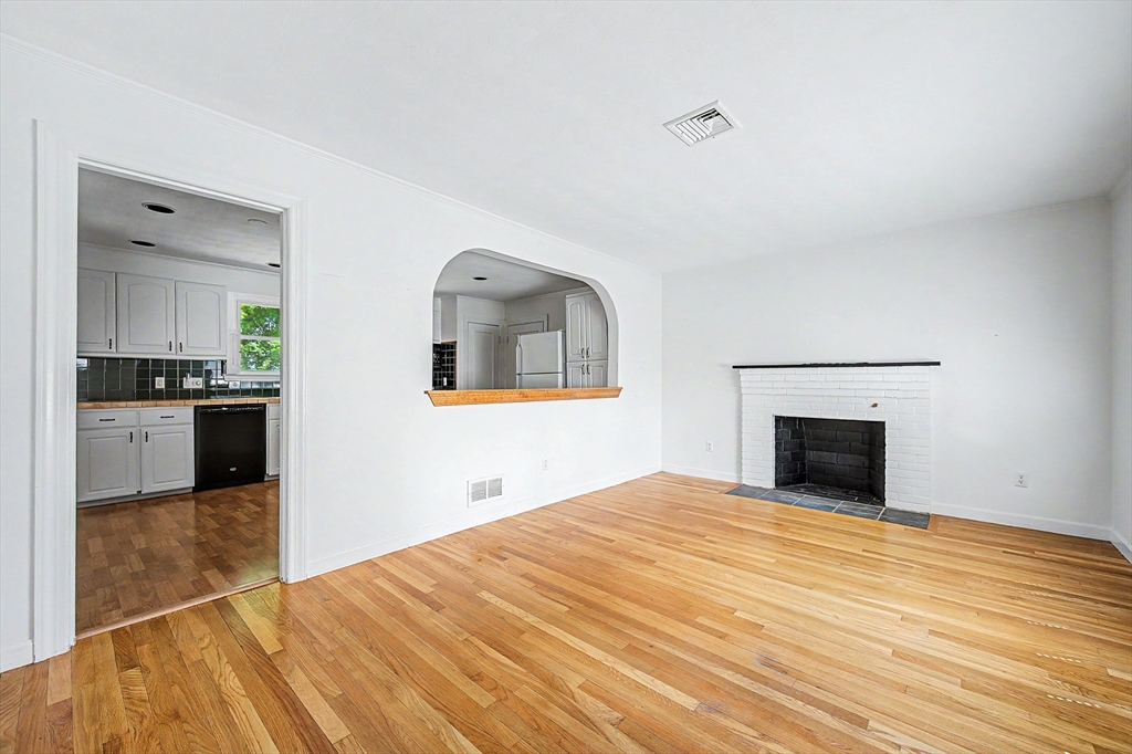 57 Gleason St. Property Photo 6