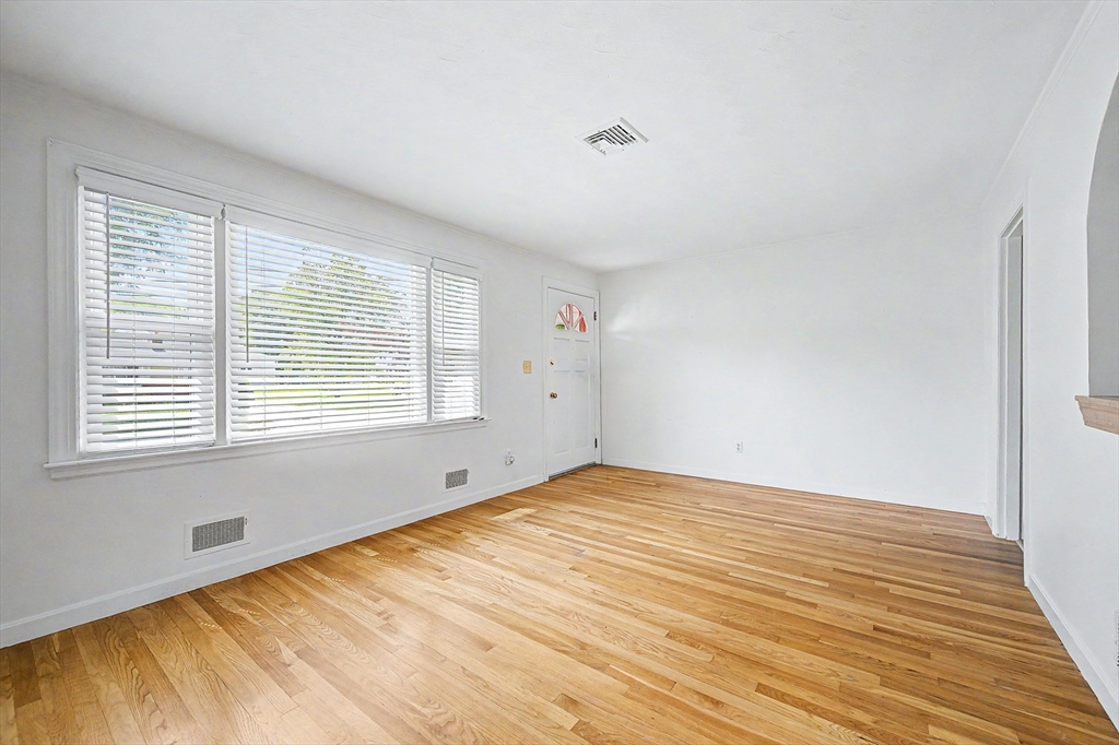 57 Gleason St. Property Photo 7