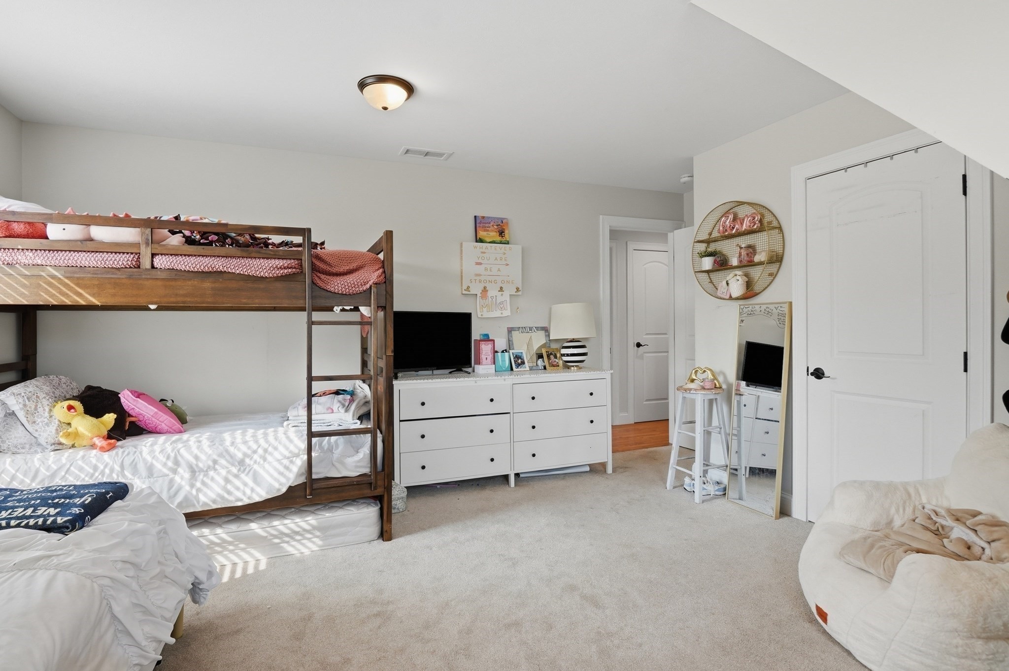 176 Oakham Road Property Photo 22