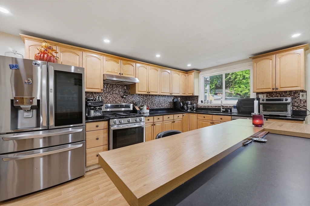 47 Chestnut St Property Photo 13