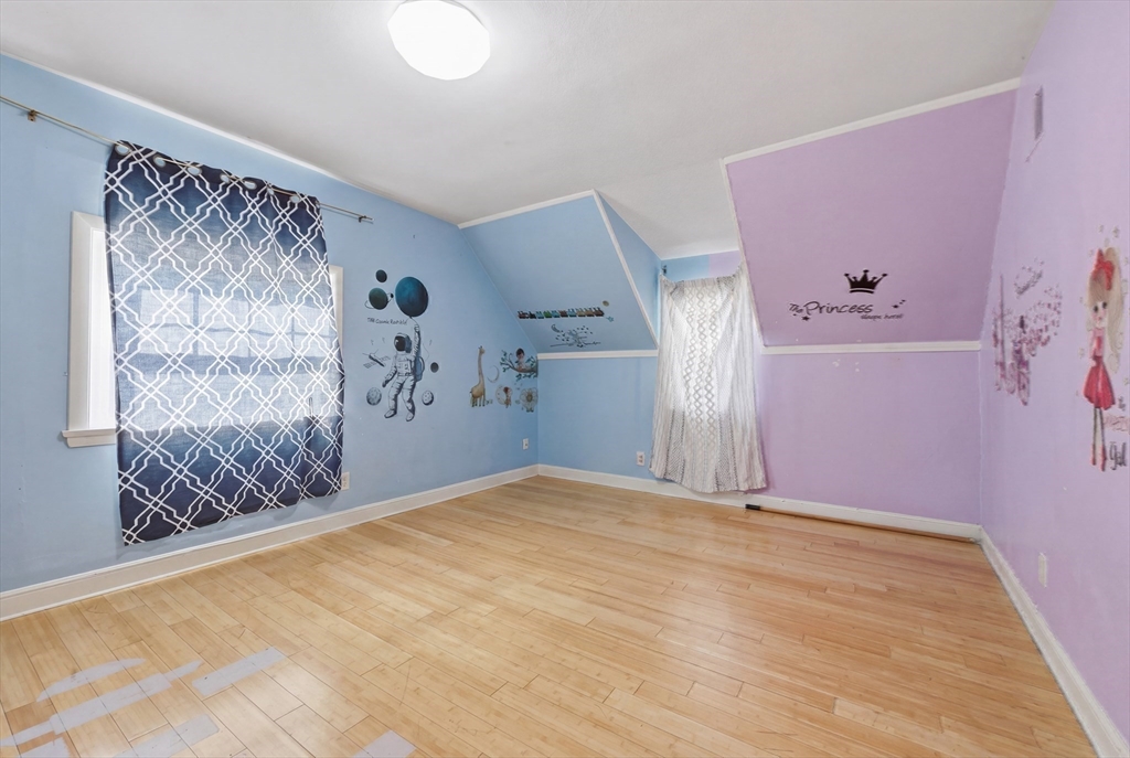 47 Chestnut St Property Photo 26