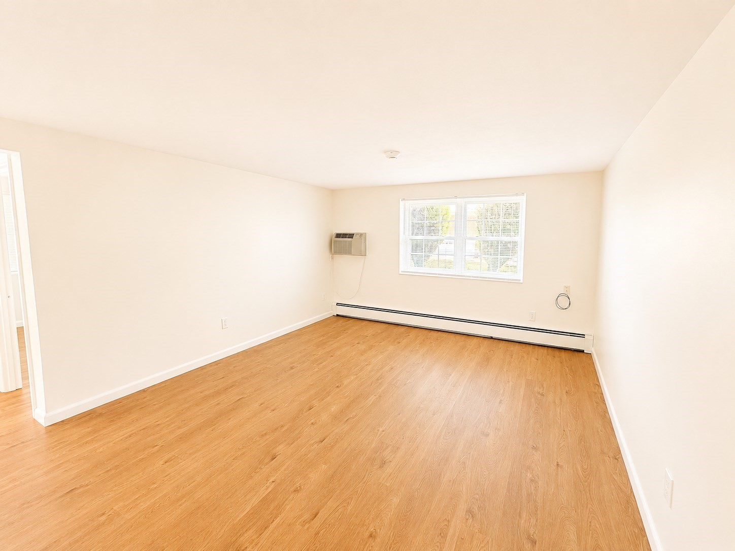 350 Highland Ave # L2 Property Photo 4
