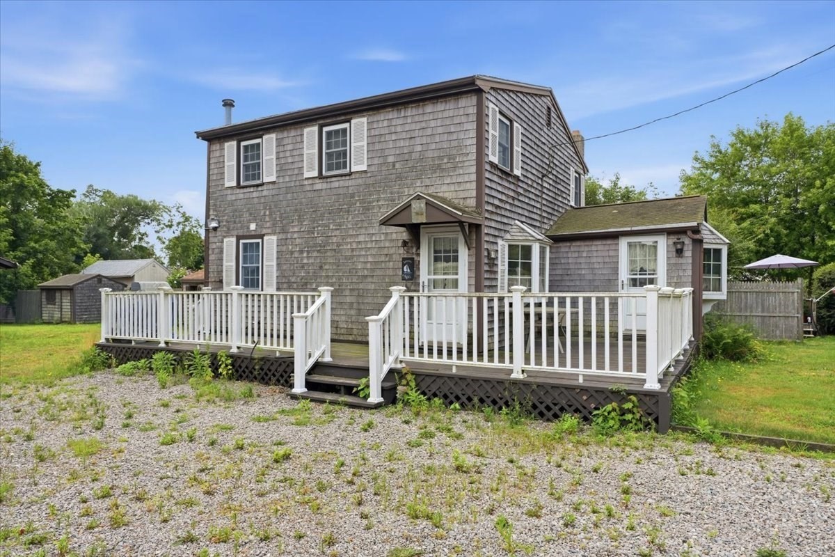 16 Park St Property Photo 2
