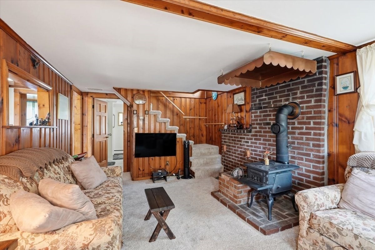 16 Park St Property Photo 12
