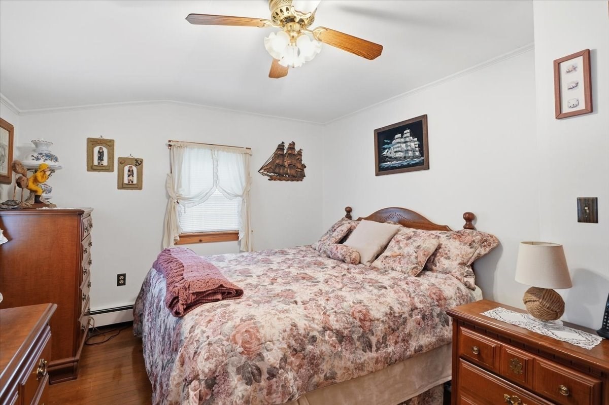 16 Park St Property Photo 17