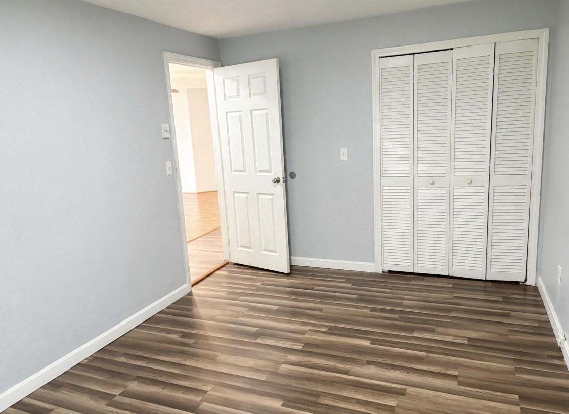 11 Gibbs # F85 Property Photo 18