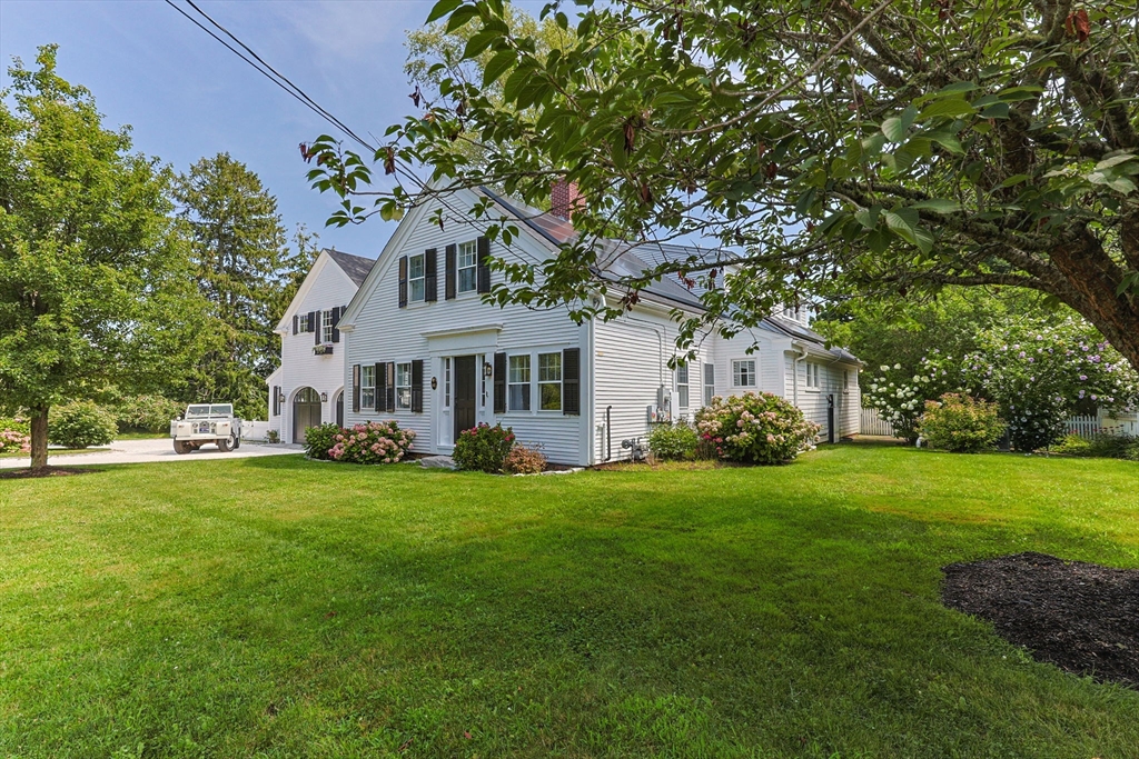 141 Bank St Property Photo 1