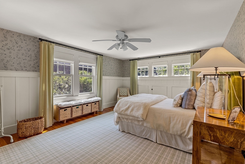 141 Bank St Property Photo 18