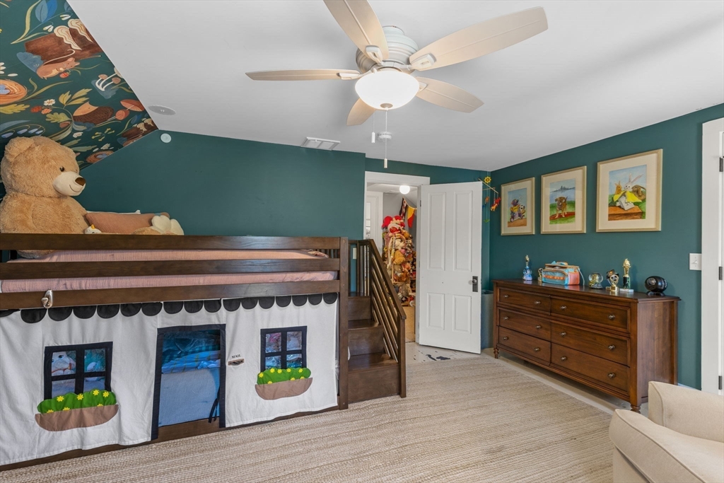 141 Bank St Property Photo 20