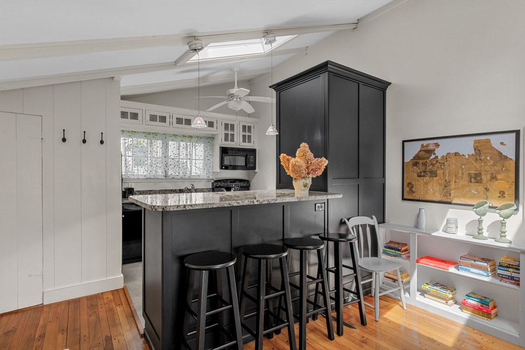 141 Bank St Property Photo 32