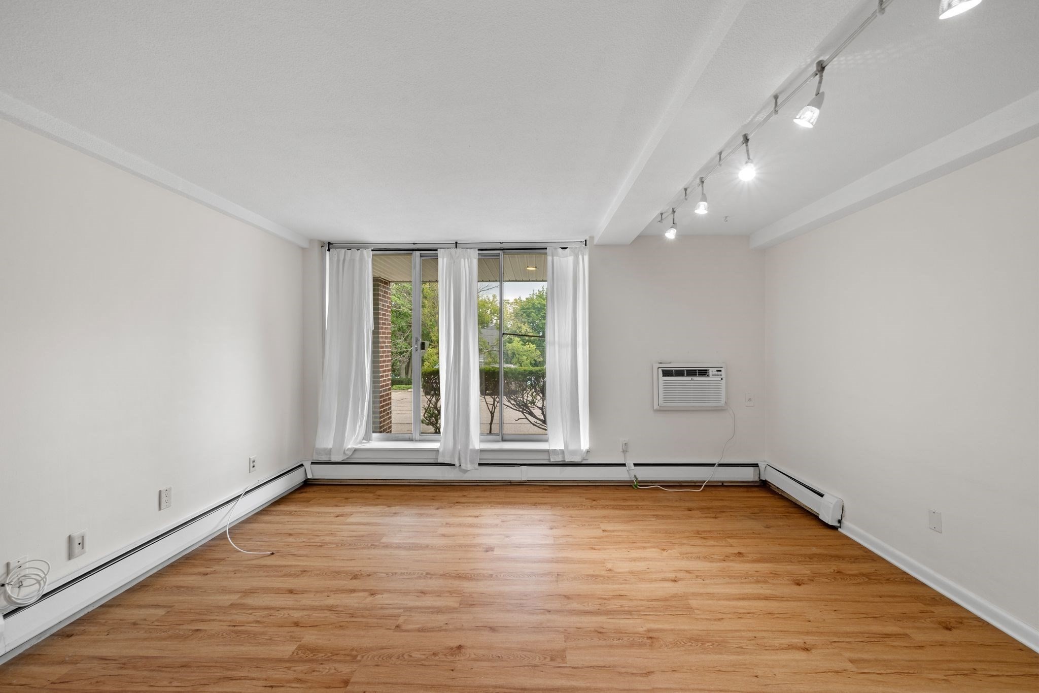 16 Addington Rd # 12 Property Photo 11