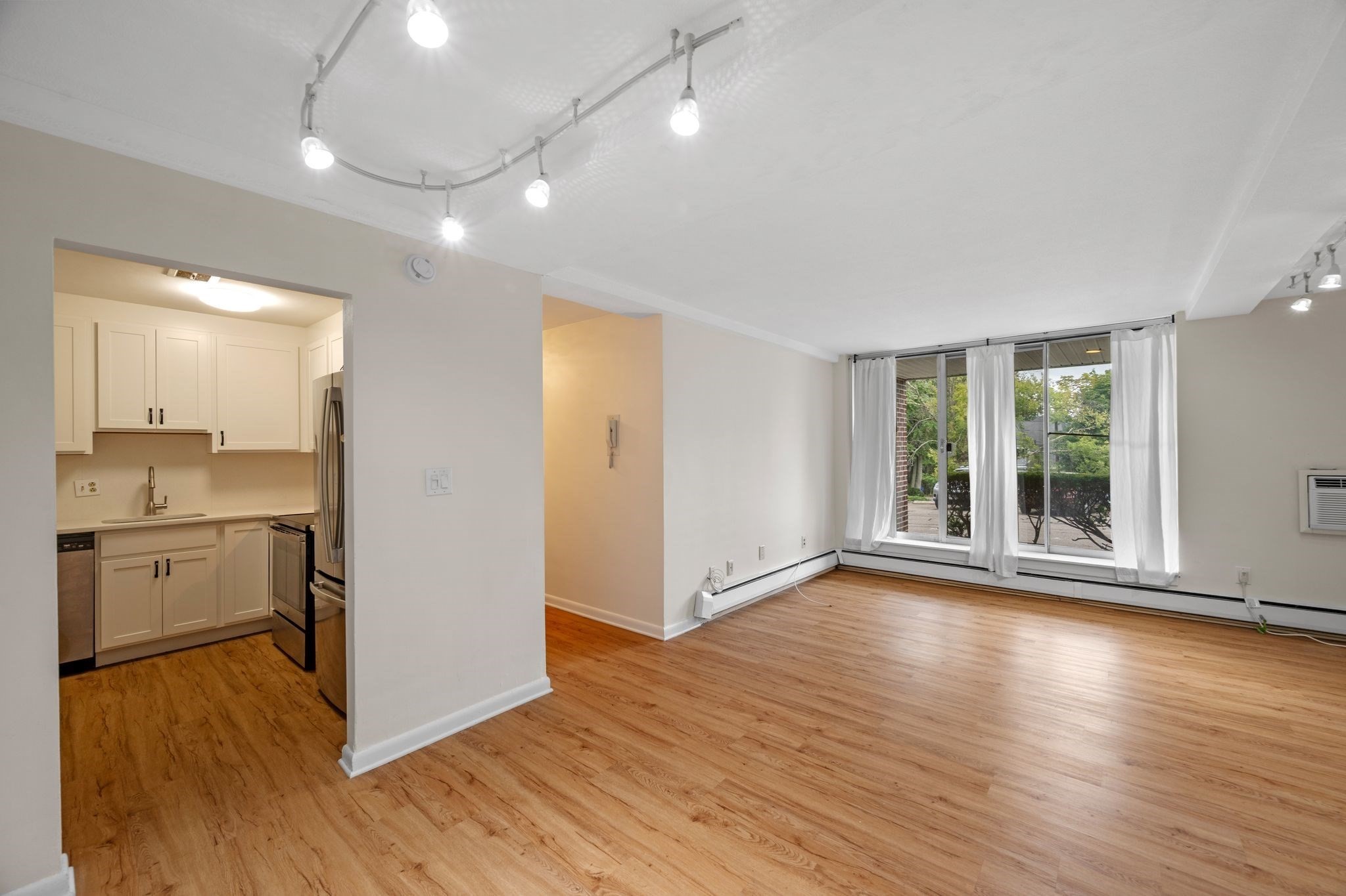 16 Addington Rd # 12 Property Photo 16