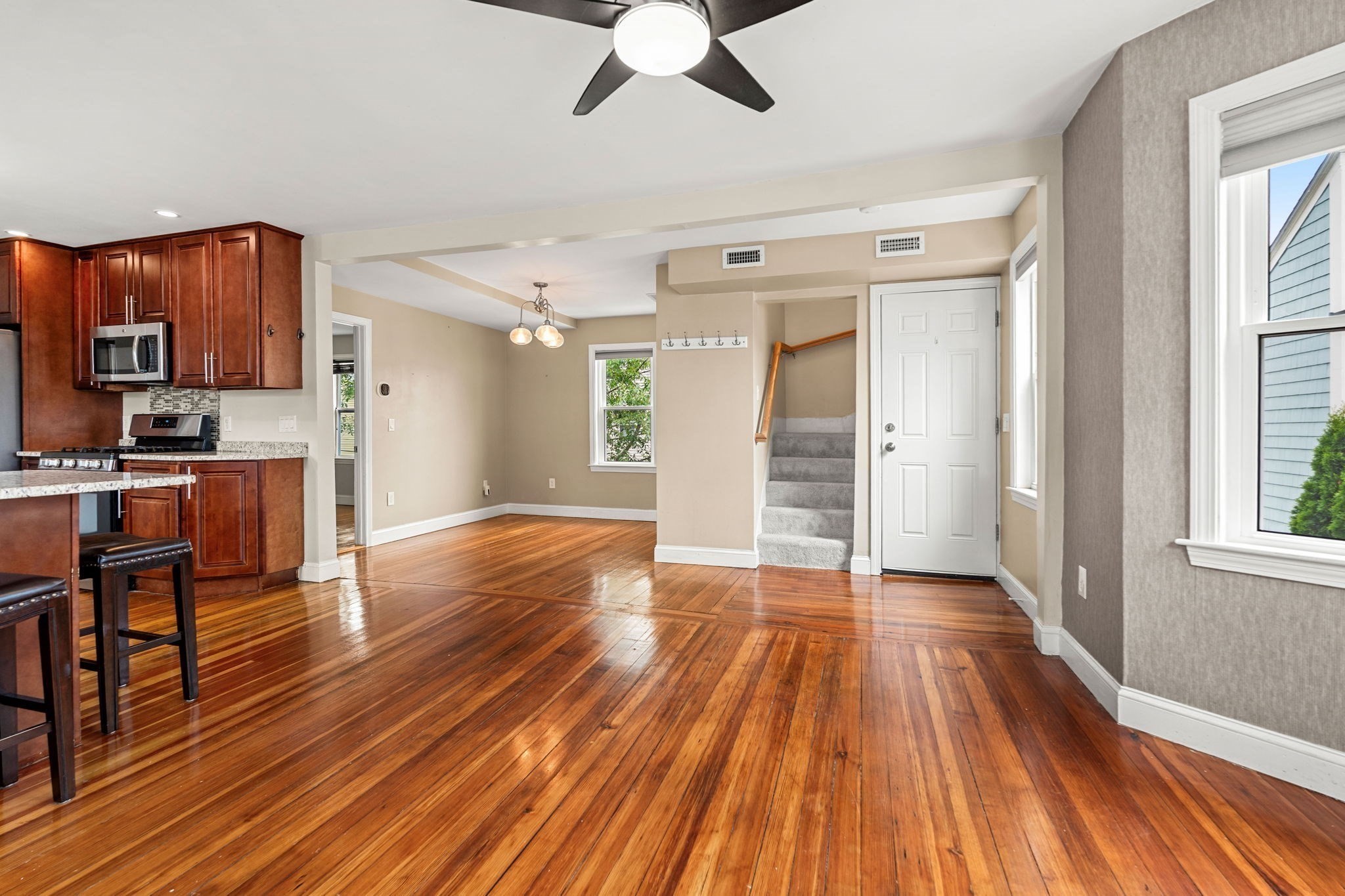 46 School St. # 2 Property Photo 10