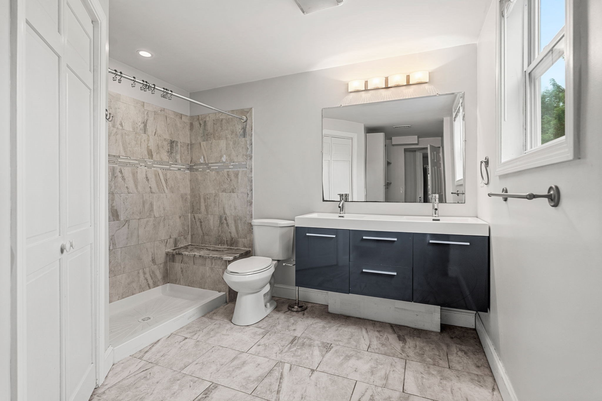 46 School St. # 2 Property Photo 15