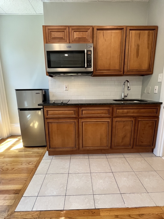 70 Pinckney # 2 Property Photo 3