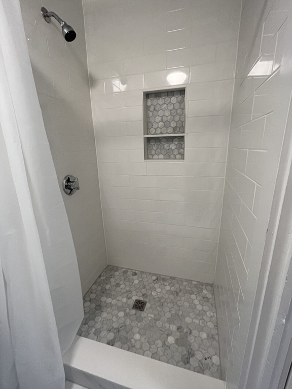 70 Pinckney # 2 Property Photo 4