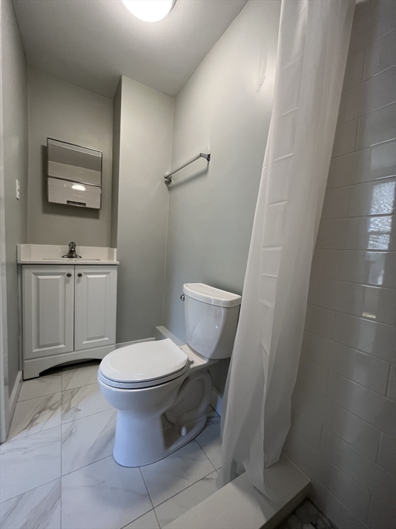 70 Pinckney # 2 Property Photo 5